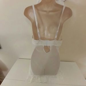 Vintage Intimates & Sleepwear - White lace bridal chemise Vintage Intimates & Sleepwear - White lace bridal chemise